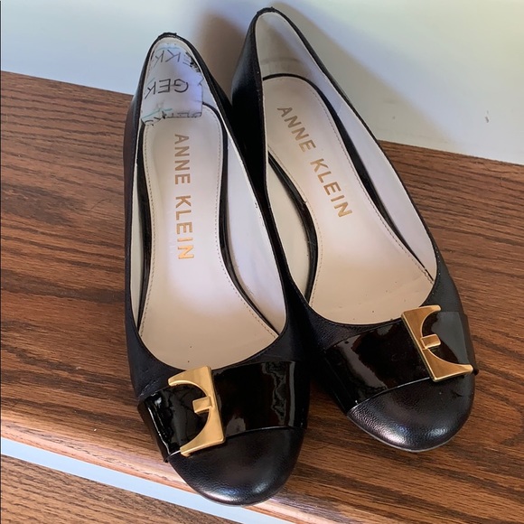 anne klein block heel shoes